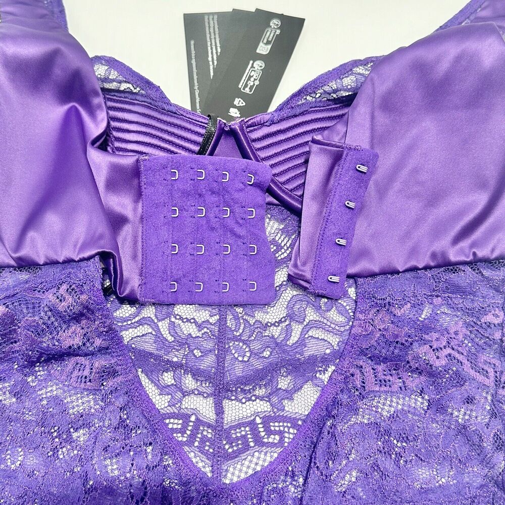 NWT Versace Runway SS23 Bodysuit Size 1C/ 32C/ XS Bustier Satin Lace Purple $875 - Picture 9 of 15